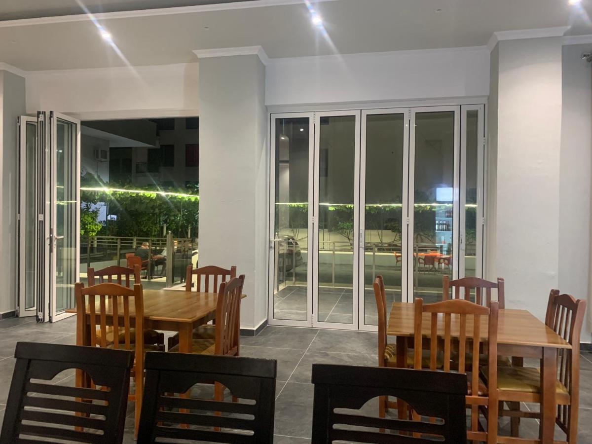 Villa Premium Durrës Exteriör bild