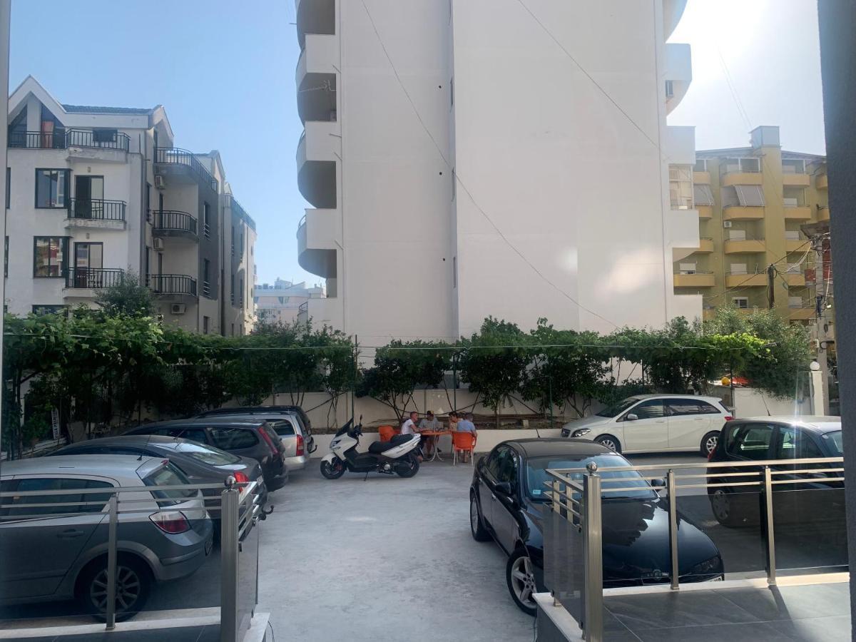 Villa Premium Durrës Exteriör bild