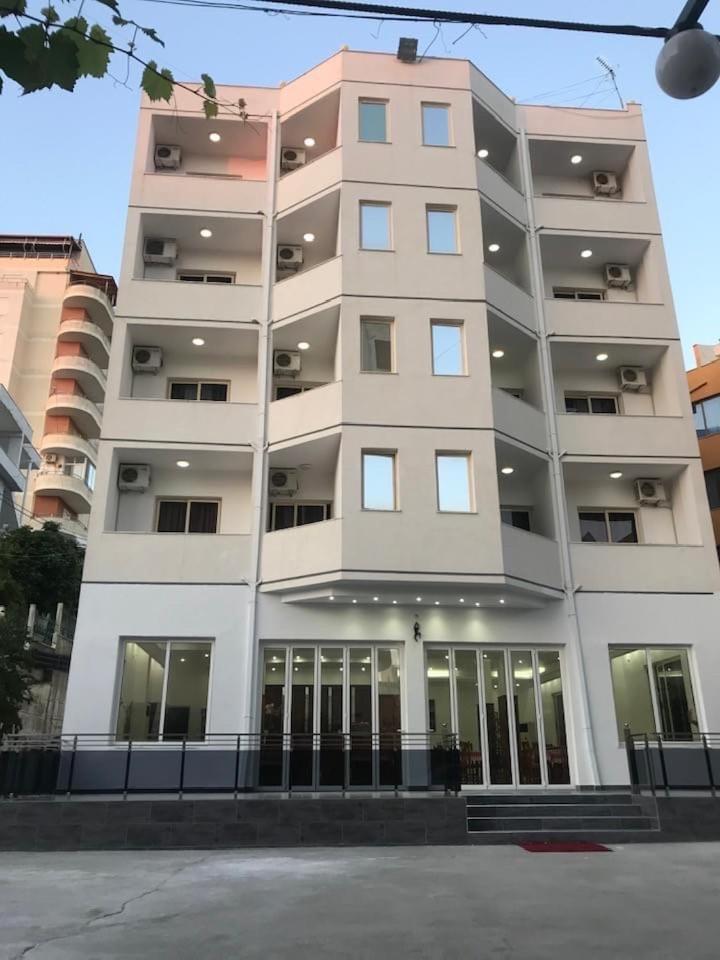 Villa Premium Durrës Exteriör bild