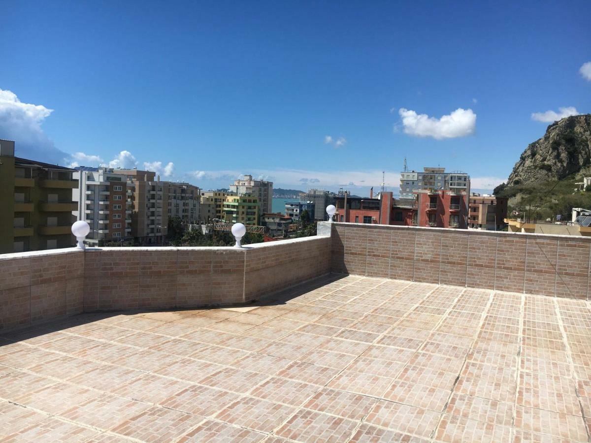 Villa Premium Durrës Exteriör bild